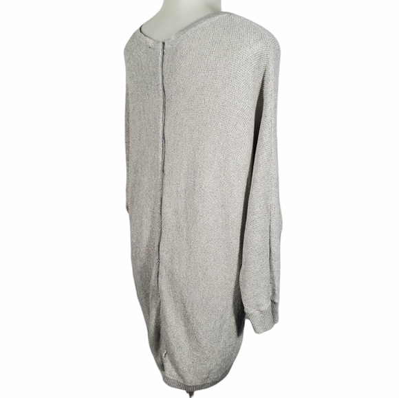 EXPRESS Oversized Sweater Sparkly Zippered Back - Picture 3 of 8